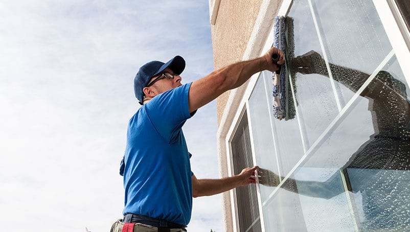 Professional Residential & Commercial Window Cleaning in Pasco, Hillsborough, Pinellas & Polk Counties. Schedule Online Now