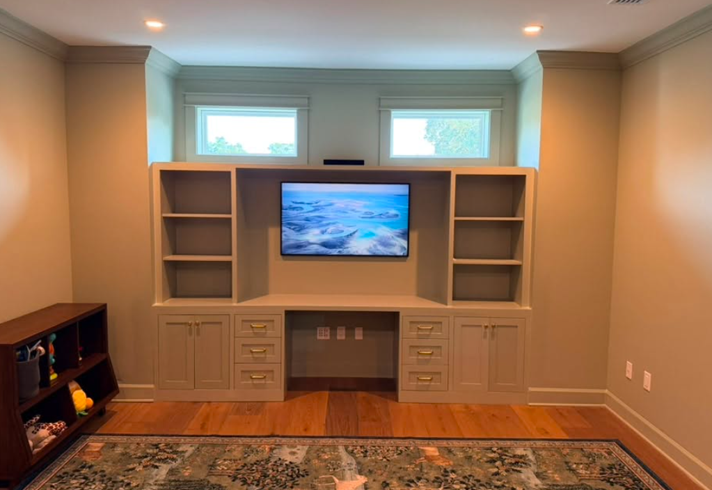 Build-In custom Cabinets in Tampa FL By Tampa Bay Residential Services LLC